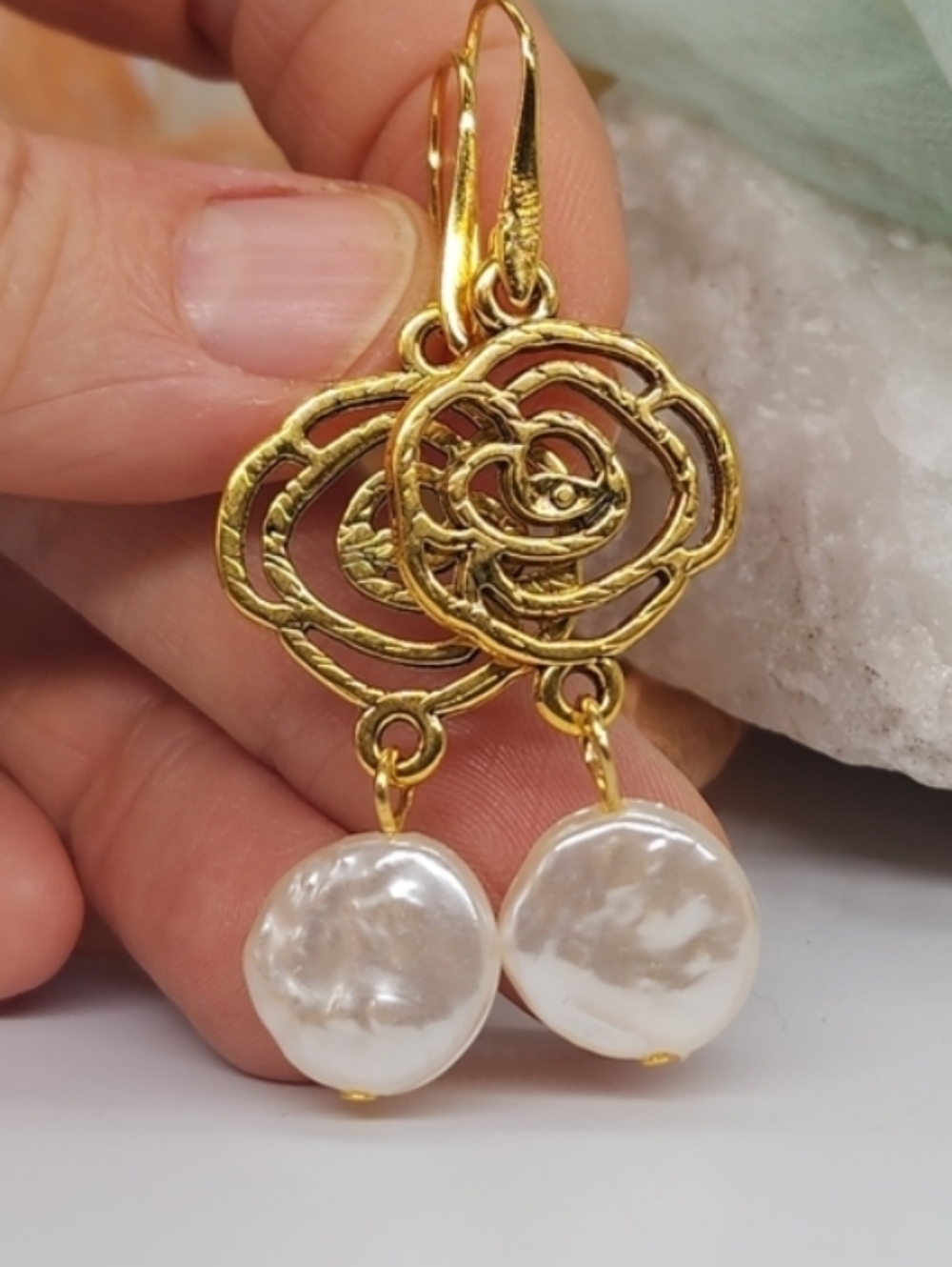 ❤️ Gold Lightweigh Earrings Large Resin Coin Baroque Pearls